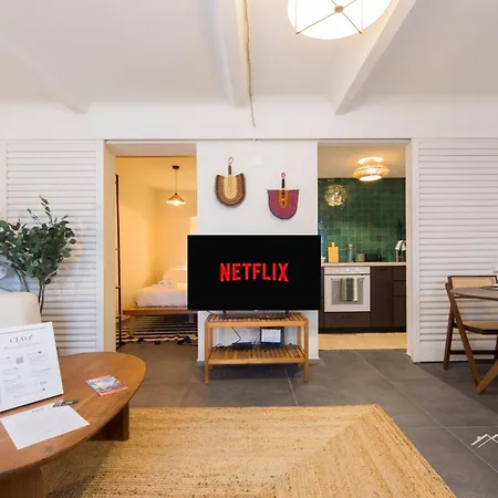 Bocadasse Beach| Wifi| Boho Luxury By Tilo Cenova